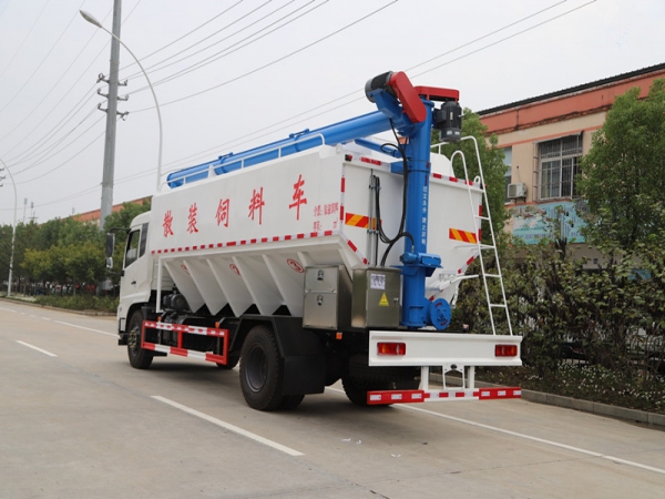 神綠5180ZSLDL5飼料車(chē)（天錦20方）